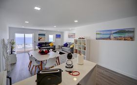 Seafront Luz Apartment